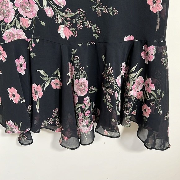 Sandra Darren Floral Dress - Picture 3 of 14